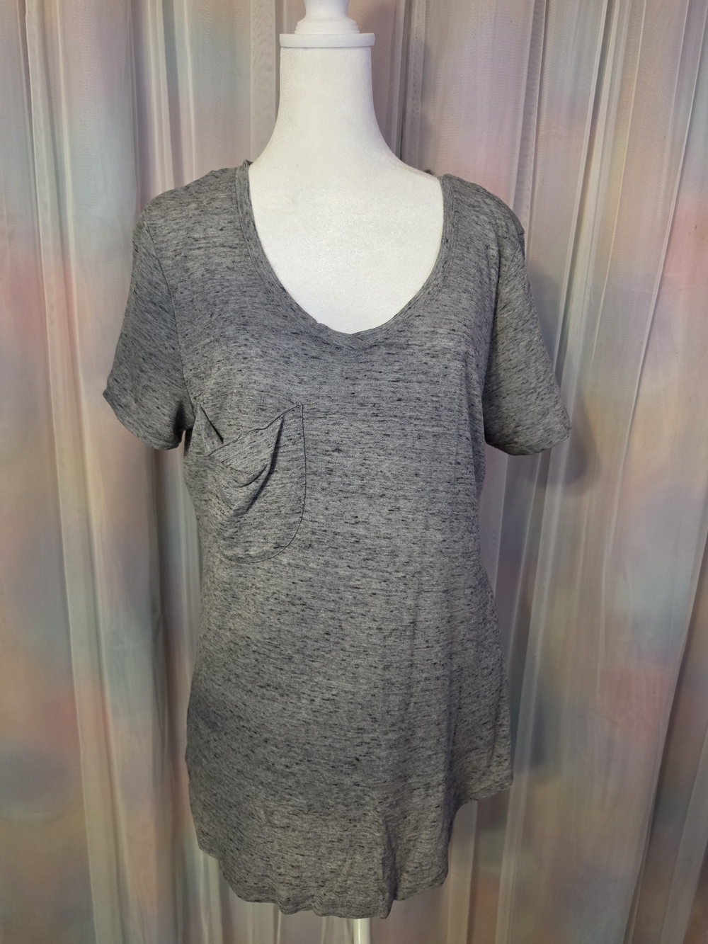 Time And Tru Grey Brindle Soft Short Sleeve V-Neck Pocket T-shirt Size Large